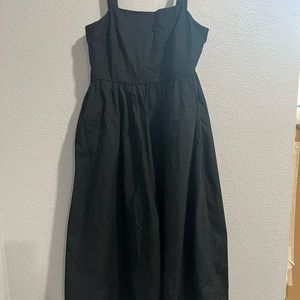 Super beautiful black fluffy dress perfect for the summer